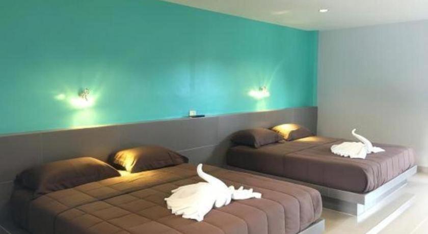 Hotel P.f Mansion 2*